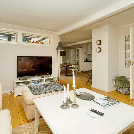 Ξενοδοχείο 6 Person Holiday In