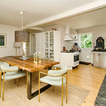 6 Person Holiday In Ξενοδοχείο Gilleleje