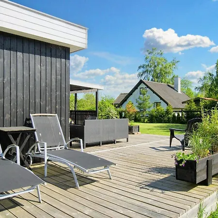 6 Person Holiday In Gilleleje
